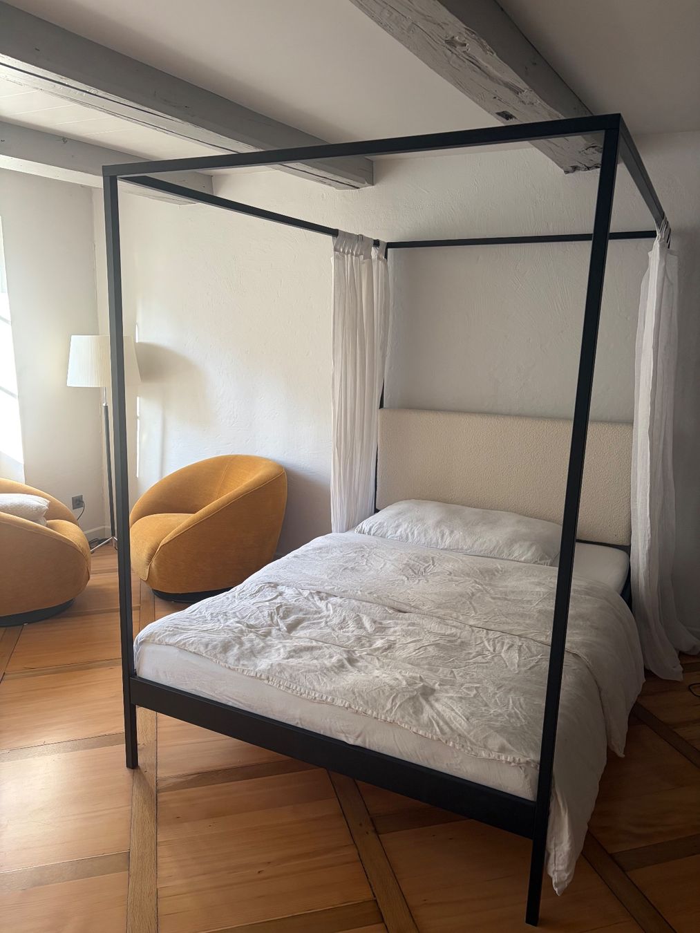 Betten: Bett – Gebraucht aus Bern von mko_82q7 2