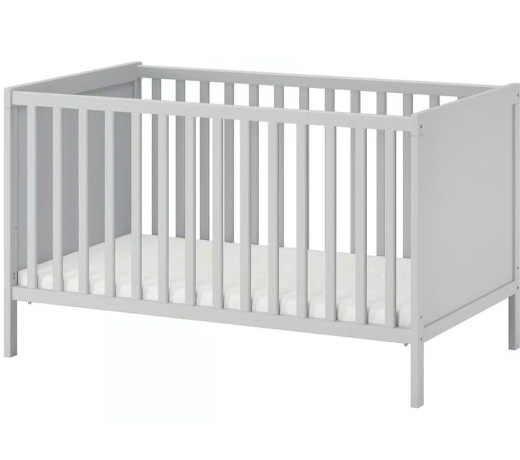Ikea Letti: Babybett Sundvik grau – Usato da Bad Ragaz venduto da eli_hy8c