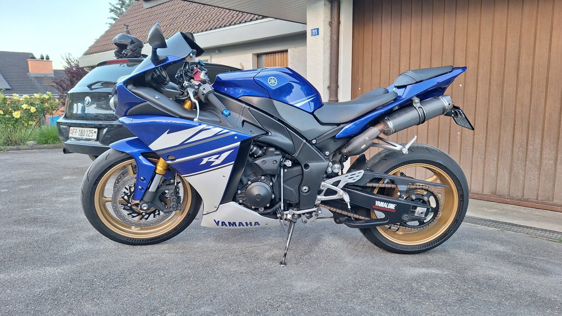 Yamaha Strada: Yamaha R1 RN2210 – Usato da Fribourg venduto da Ertug 2