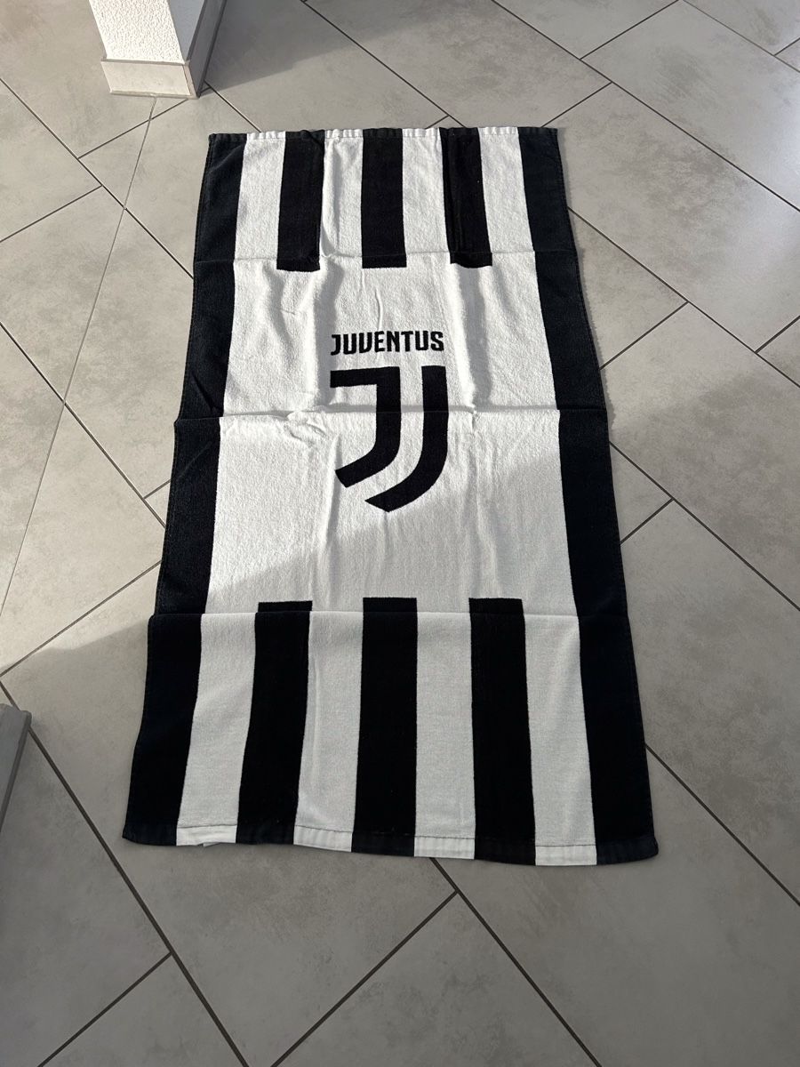 Juventus Serviettes de bain: Juventus Turin Badetuch Set – D'occasion à Trimbach par Mery70 1