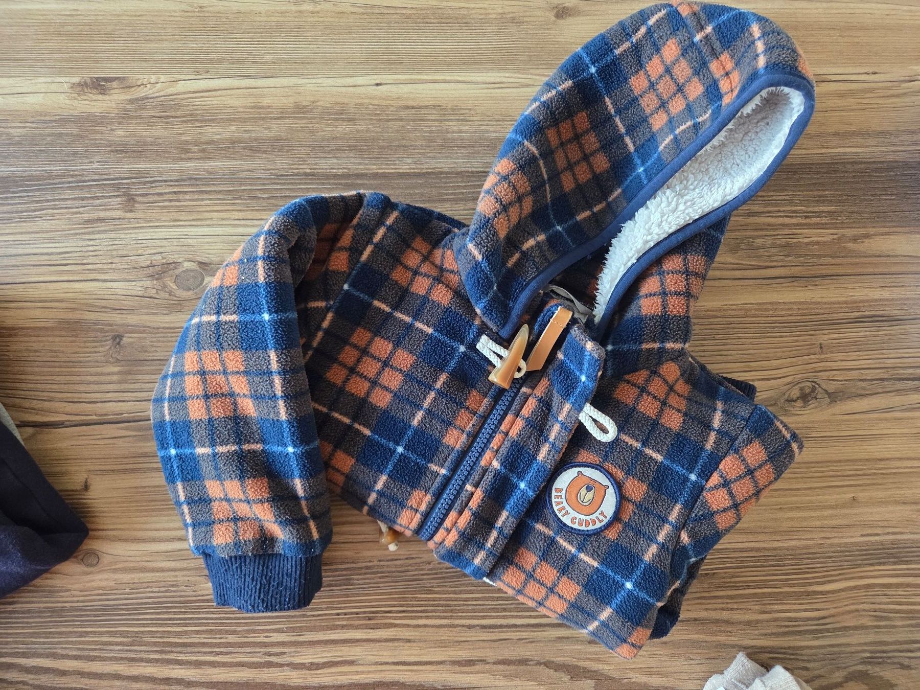 Lotti & Set di vestiti: Herbst/Winter Set Junge Grösse 92 – Usato da Rupperswil venduto da ecko_red 4