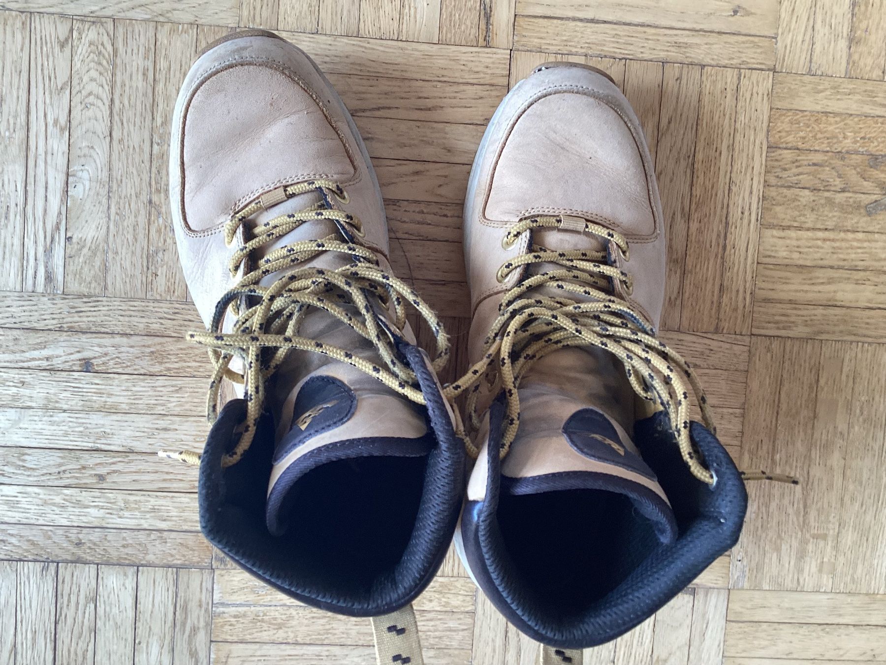 Nike Scarpe da uomo: Nike Manoa ACG Grösse 9  42,5 – Usato da Schleitheim venduto da Pi3.14 4