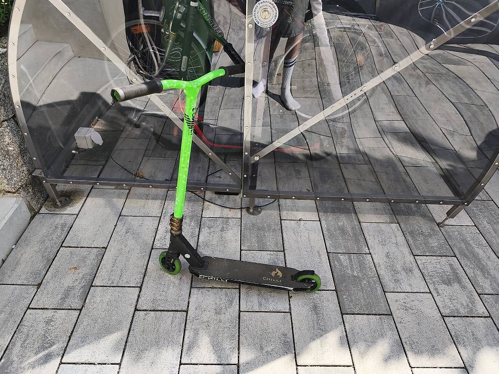 Kickboard: Chilli pro scooter  – D'occasion à Oberwil BL par sch_hp69