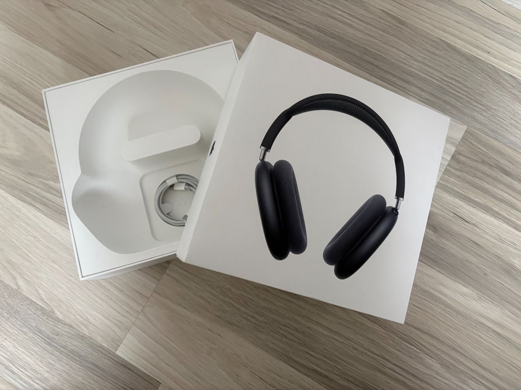 Apple Cuffie: AirPods Max 2 comme neufs, très peu utilisé – Usato da Vicques venduto da mat_2gj5 8
