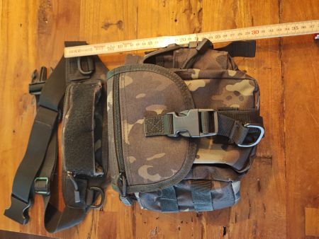 Beintasche Outdoor Camouflage mit verstellbarem Gurt