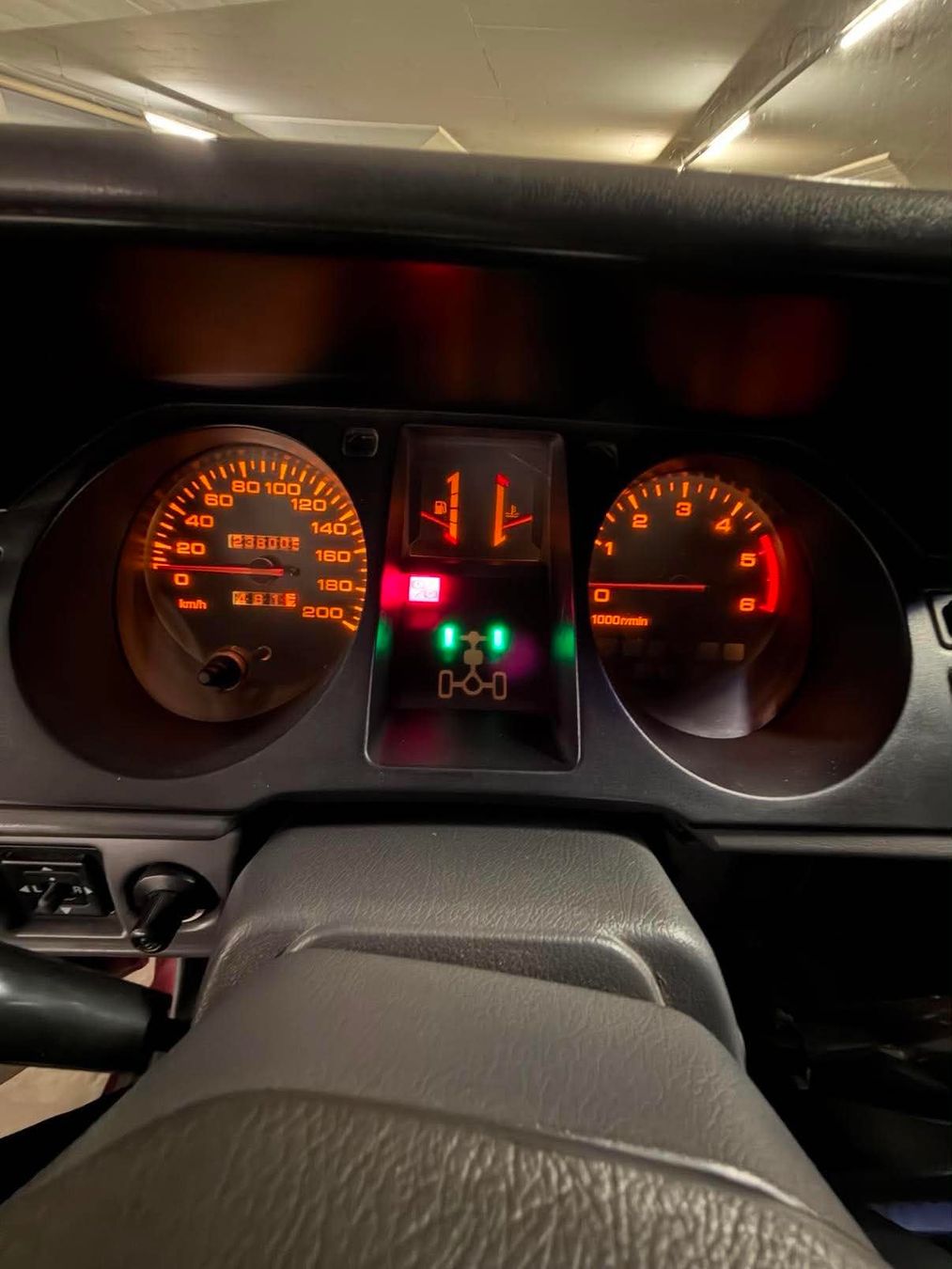 Mitsubishi Automobili: Mitsubishi Pajero 2.8 TDI – Usato da Ostermundigen venduto da Dominusfilth 8