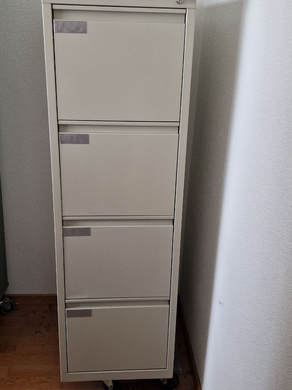 Armoires: Aktenschrank mit Hängeregister – D'occasion à Aadorf par condor35