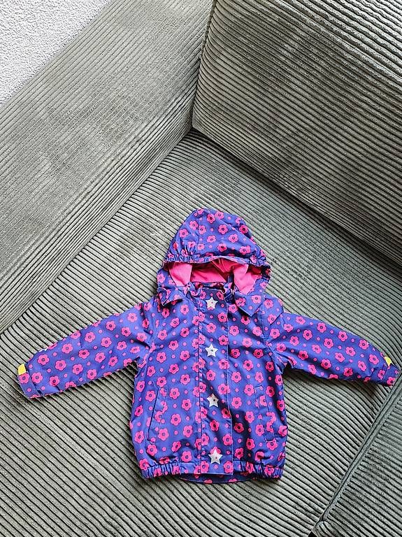 Vestes & Manteaux: Regenjacke 86/92 – D'occasion à Thun par sst_y7mk 2