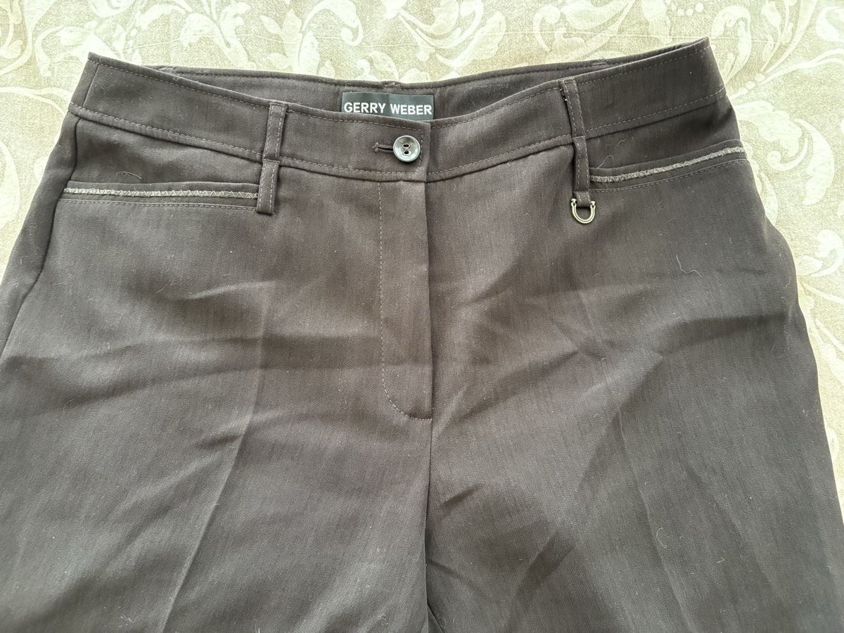 Gerry Weber Pantaloni: Hosen von Gerry Weber / Gr. 42 – Usato da Rümlang venduto da euqinom16 1