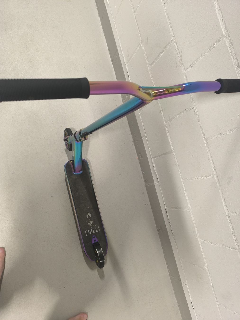 Chilli Kickboard: Chilli Pro Scooter Reaper Reloaded, Neochrome – Usato da Niederweningen venduto da Naturenextlevel 3
