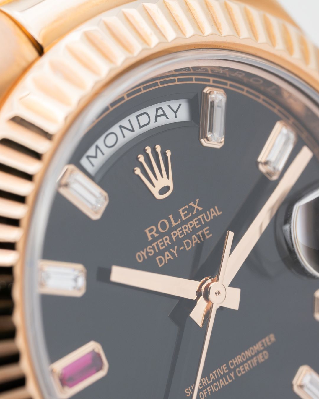 Rolex Orologi: Rolex Day-Date II 41mm Factory Rolex diamonds & ruby dial – Usato da Genève venduto da aspaklariacollection 5