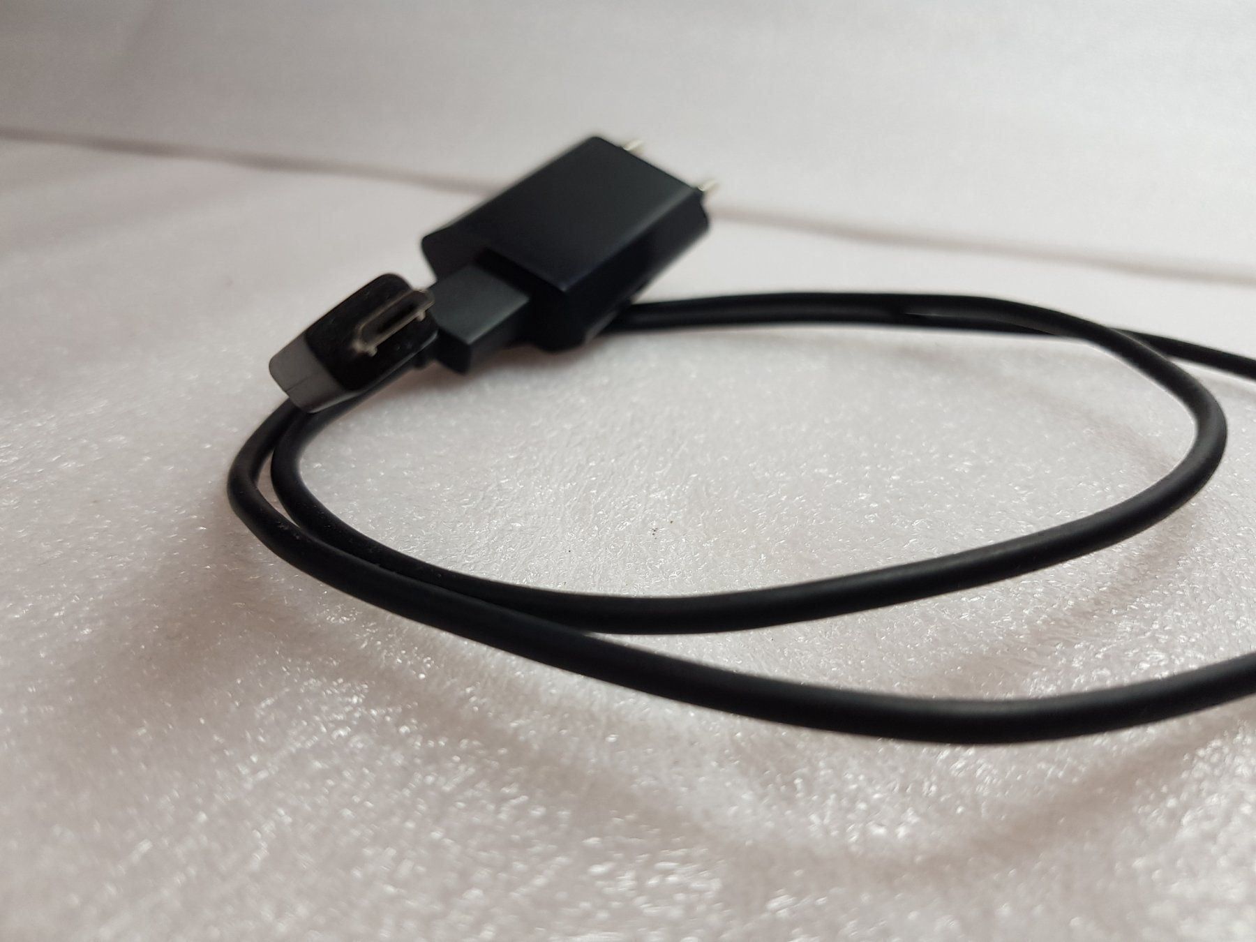 Caricabatterie: Chargeur de voyage micro USB – Usato da Bionnens venduto da Meg011 1