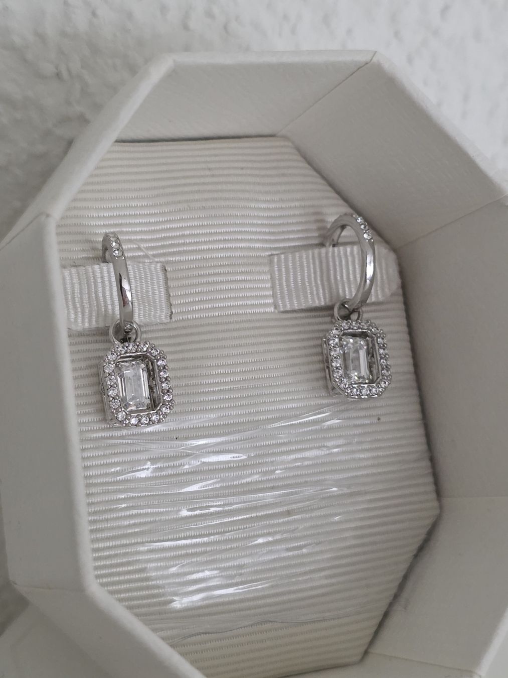 Swarovski Orecchini pendenti & Orecchini a lobo: Swarovski Ohrringe – Nuovo e nell'imballaggio originale da Oftringen venduto da Adissa_O 1