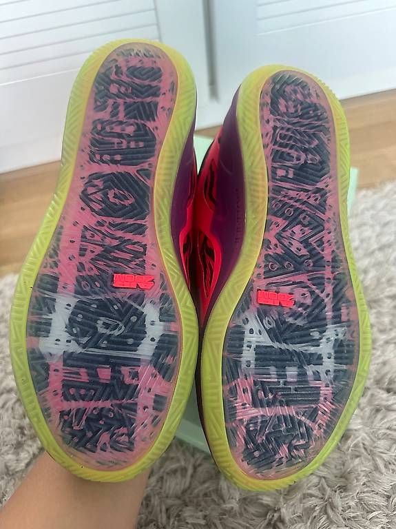 Jordan Scarpe da uomo: JORDANHEIR SERIES 2 'OH SHEILA – Usato da Bern venduto da nas_8vxm 2