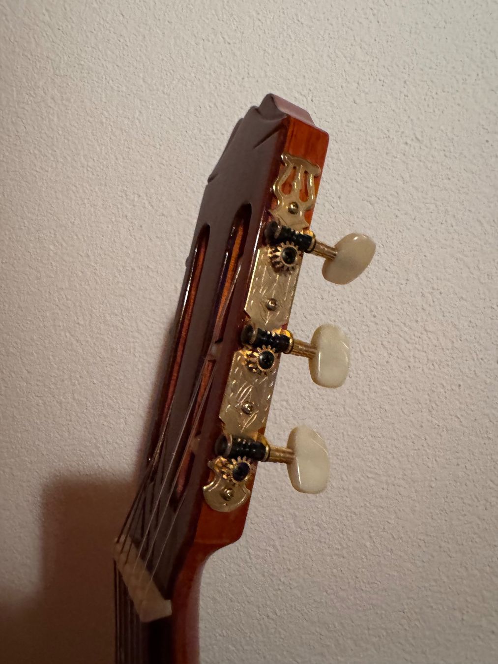 Aria Musikinstrumente: Klassische Gitarre Aria AC-50 – Gebraucht aus Schwyz von Karin096 5