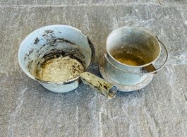 Schöpfkelle, verzinkt, Wasserschöpfer und Gartendecogefäss