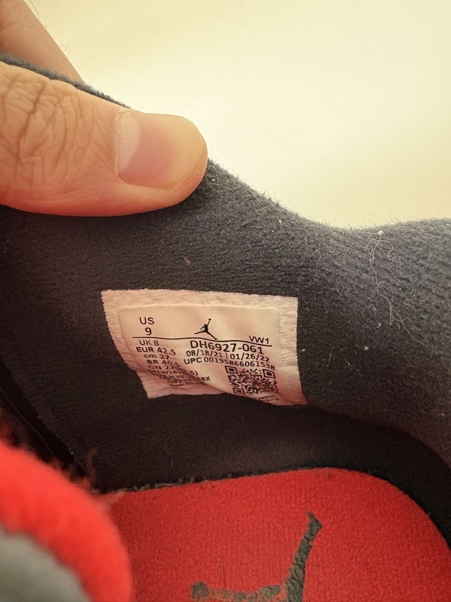 Jordan Scarpe da uomo: Jordan 4 Retro Infrared – Usato da Reconvilier venduto da oliver008 4