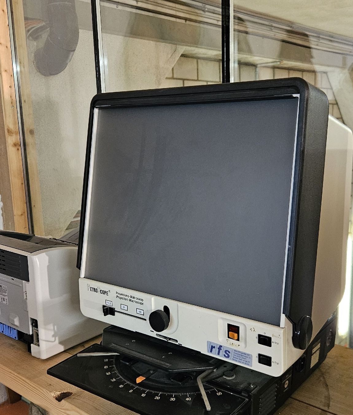 Microscopi: Retroscope Projektions-Makroskop - Ihr Profi-Tool! – Usato da Zürich venduto da noahkauft