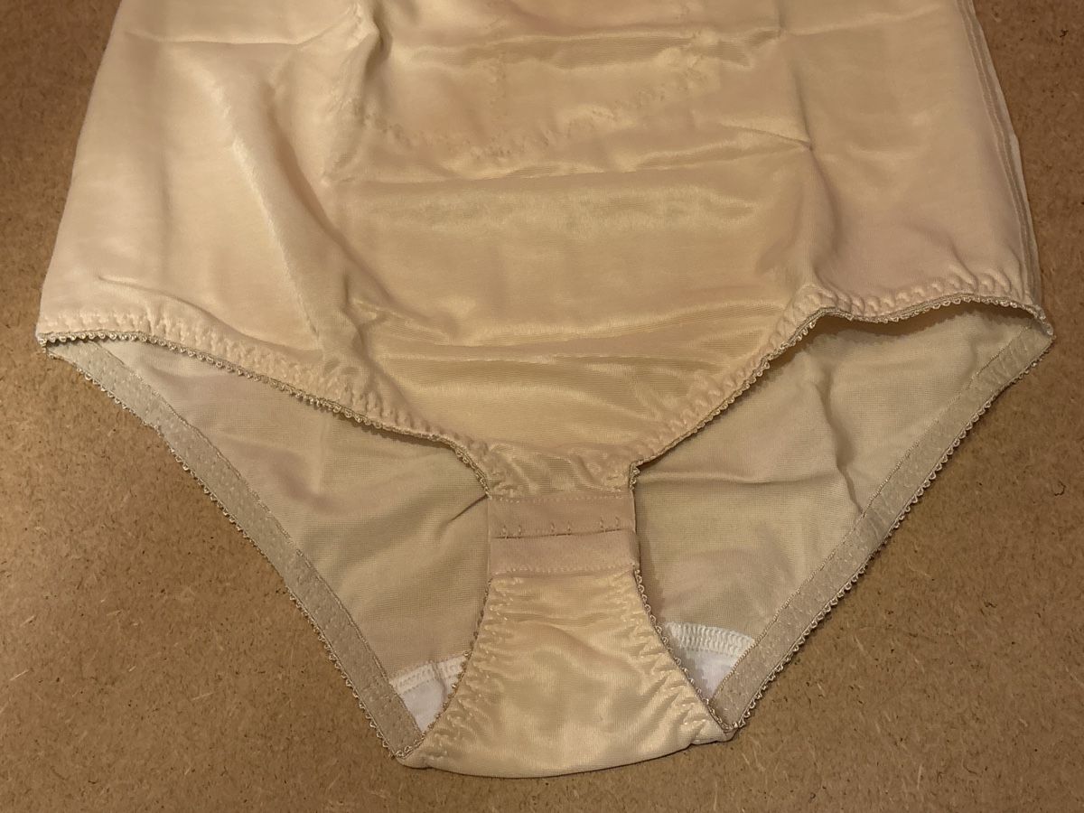 Altra biancheria intima: Kompressions Unterbrust Body – Nuovo (secondo la descrizione) da Rümlang venduto da Sambas19 3
