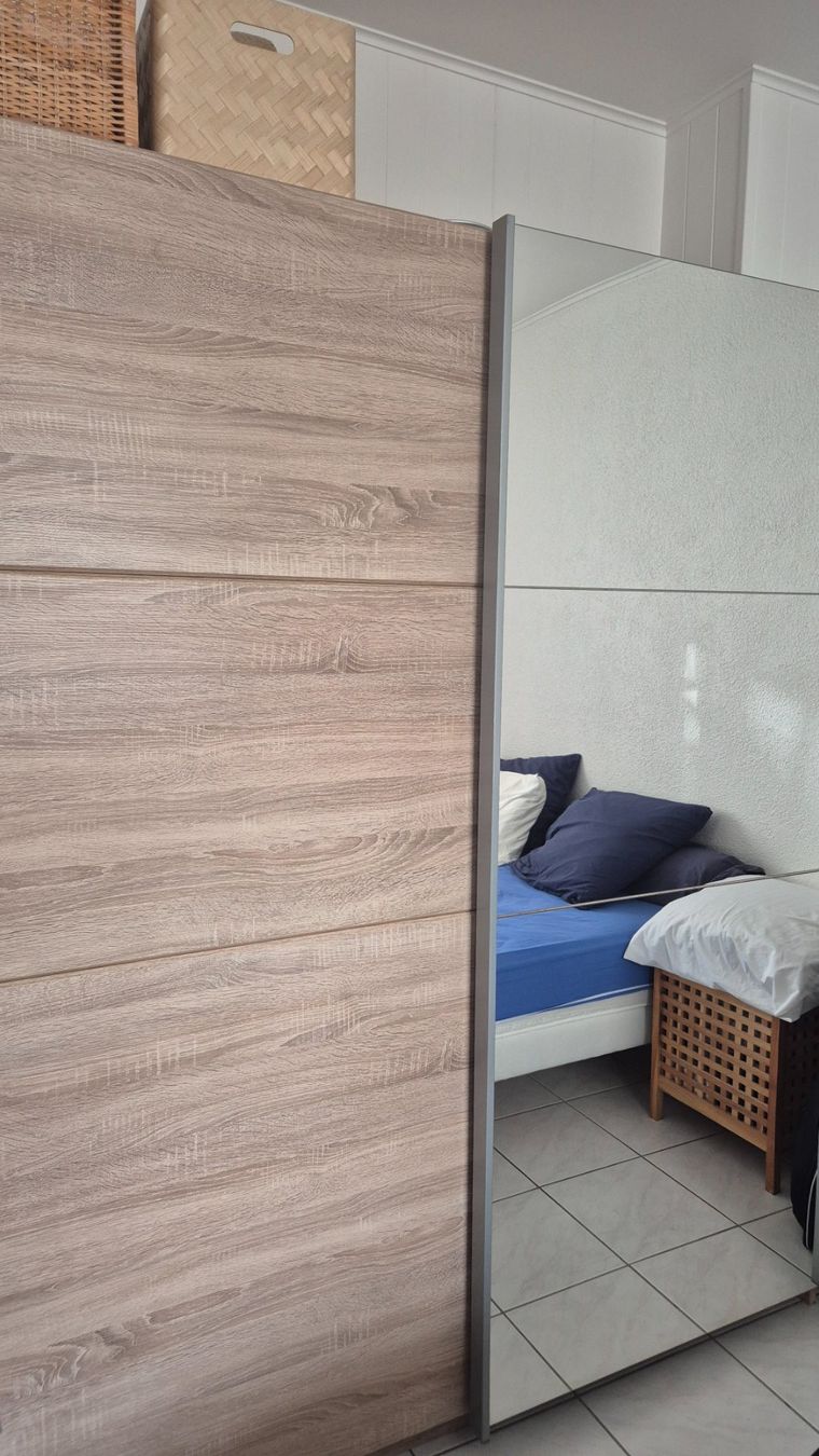 Armoires: Dressing Armoire en bois – D'occasion à Prilly par dri_k2z8