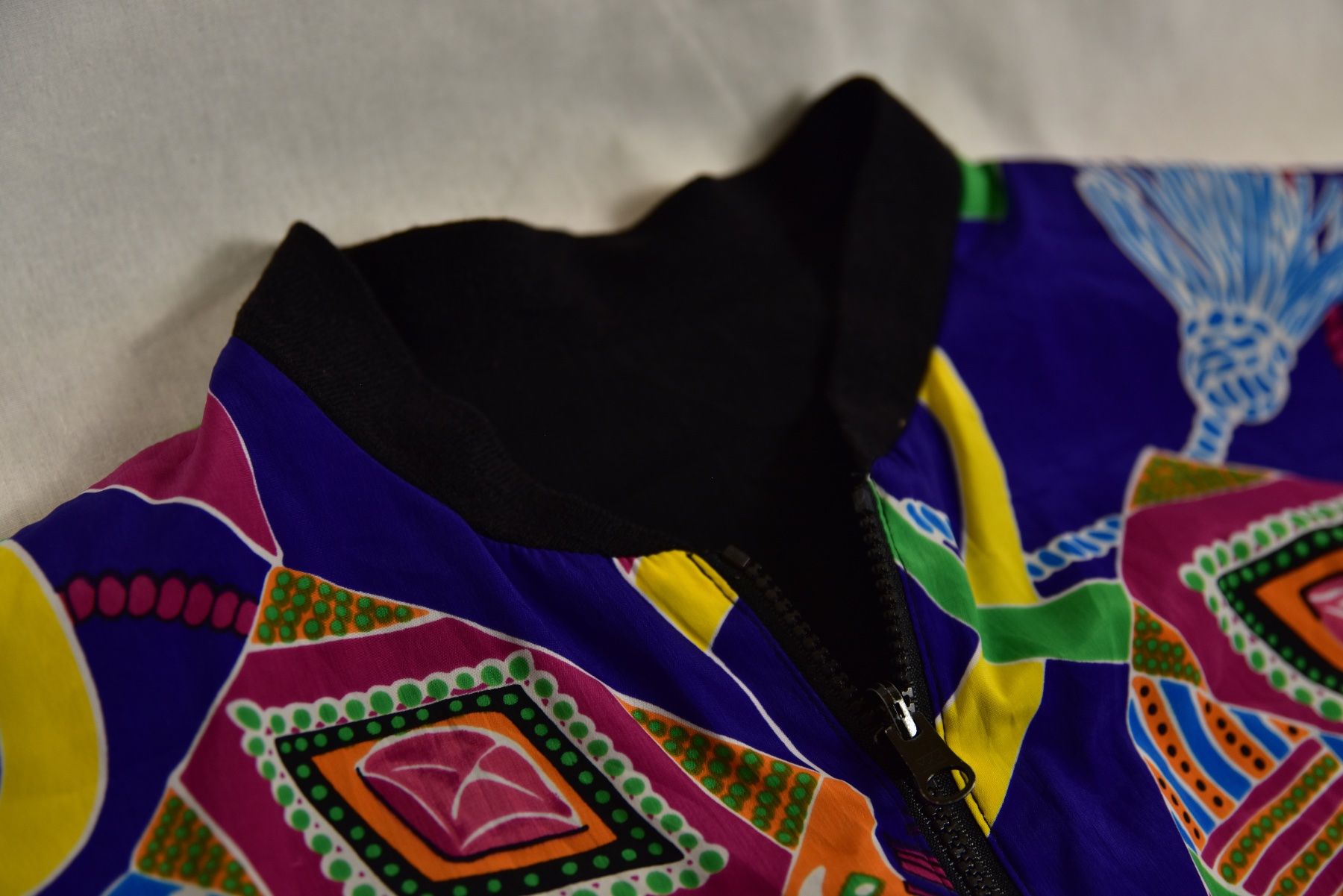 Giacche: Oversized Vintage Bomber – Multicolour Edition – Usato da Luzern venduto da eli_b9zg 1
