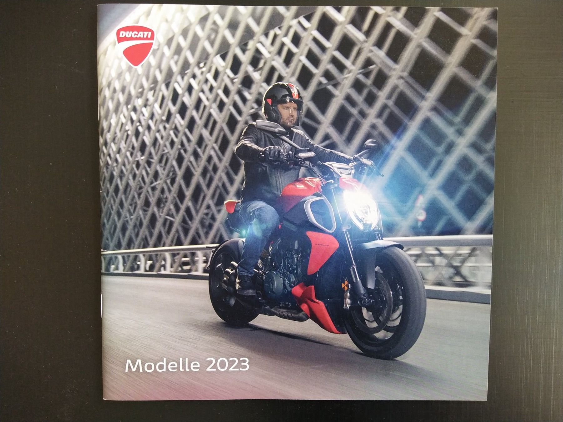 Ducati Documenti: Prospekt DUCATI 2023 – Usato da Bern venduto da micky031