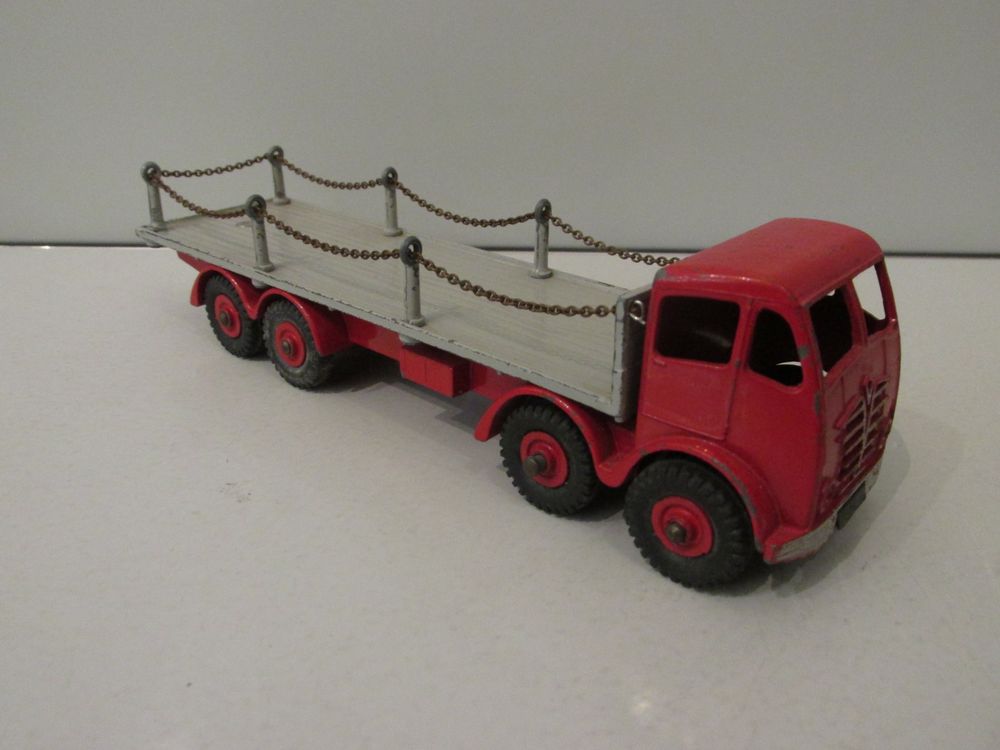 A New Green Foden Flat Truck With Chains From Dinky Toys (atlas