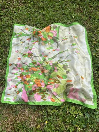 Seidenfoulard, handrolliert 75x75 cm