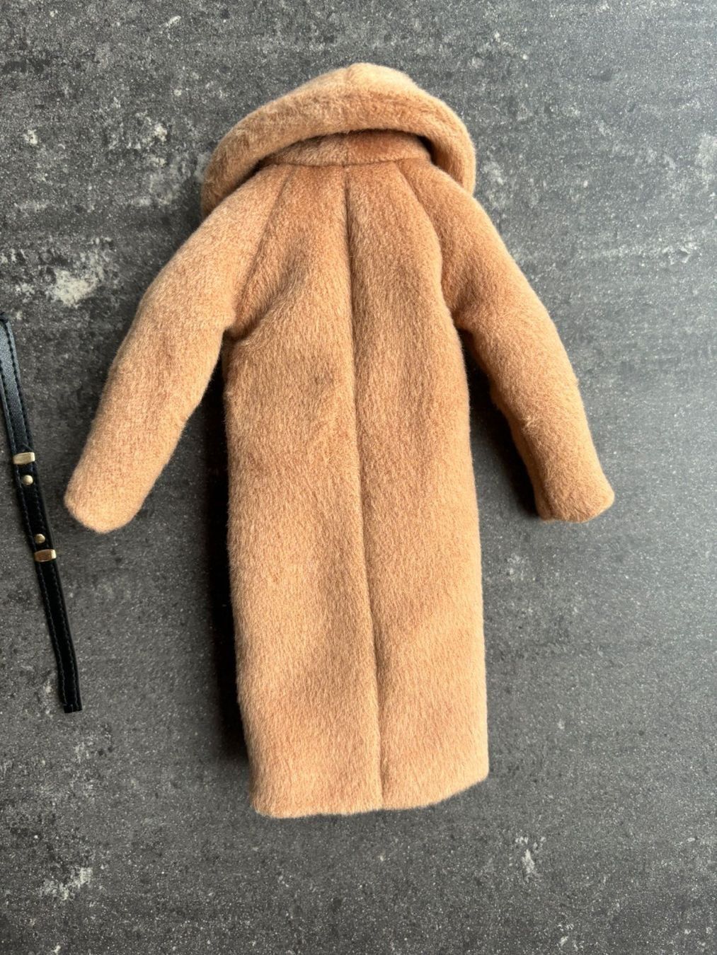 Bambole: Shawl Coat from Elyse Jolie, IT, release date 2015, 12"doll – Usato da Bassecourt venduto da keenfind 1