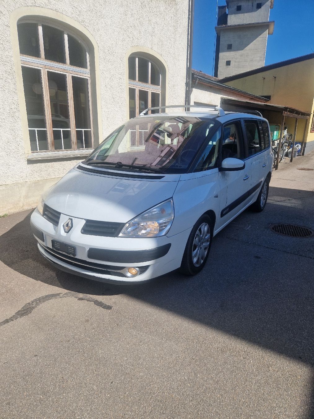Renault Automobili: Renault Espace 2.0 dCi – Difettoso da Brunnadern venduto da Landolt66