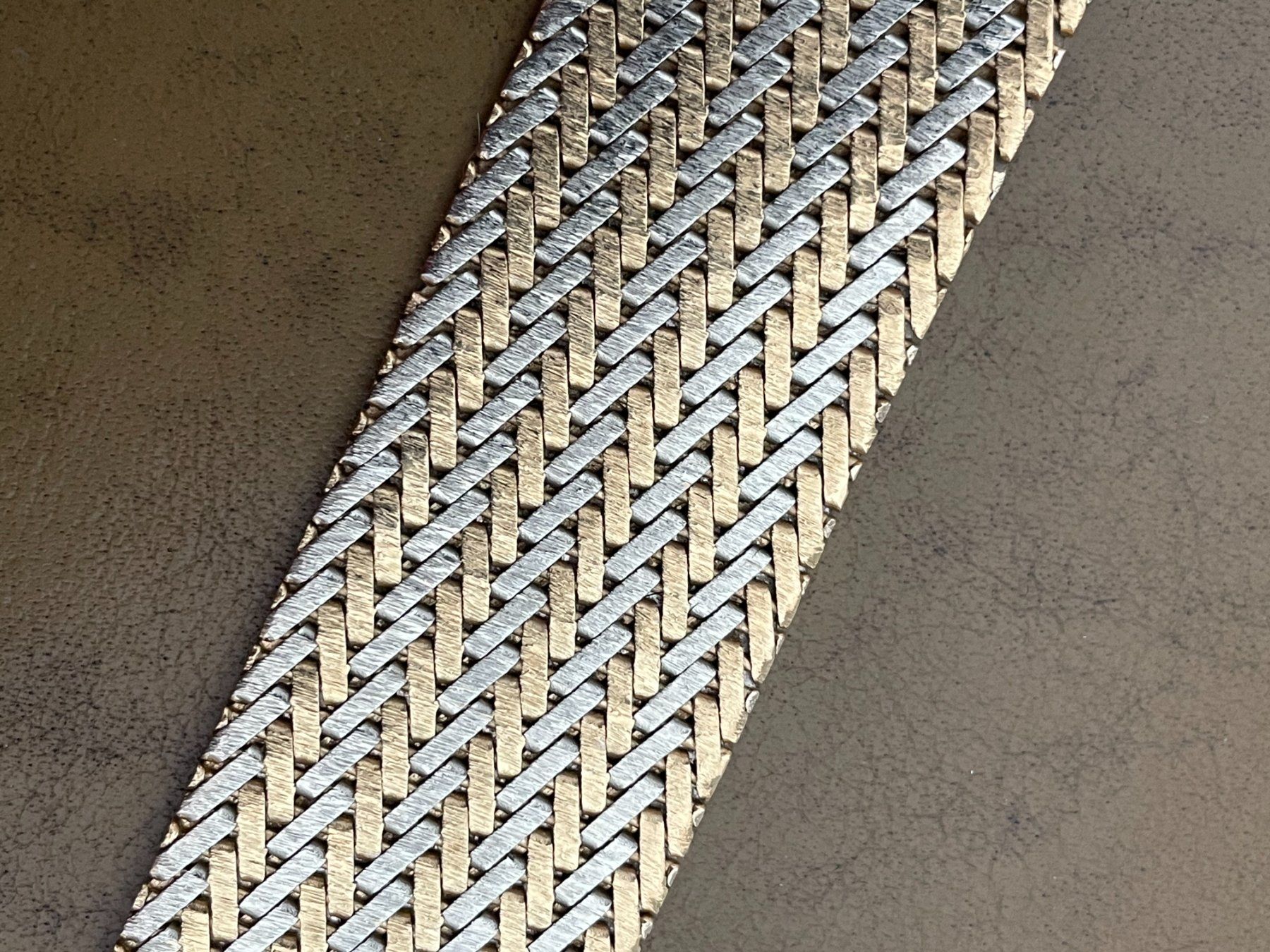 Bracciali & Braccialetti: Antik: Goldarmband bicolor – Nuovo (secondo la descrizione) da Muttenz venduto da einfach-schoen