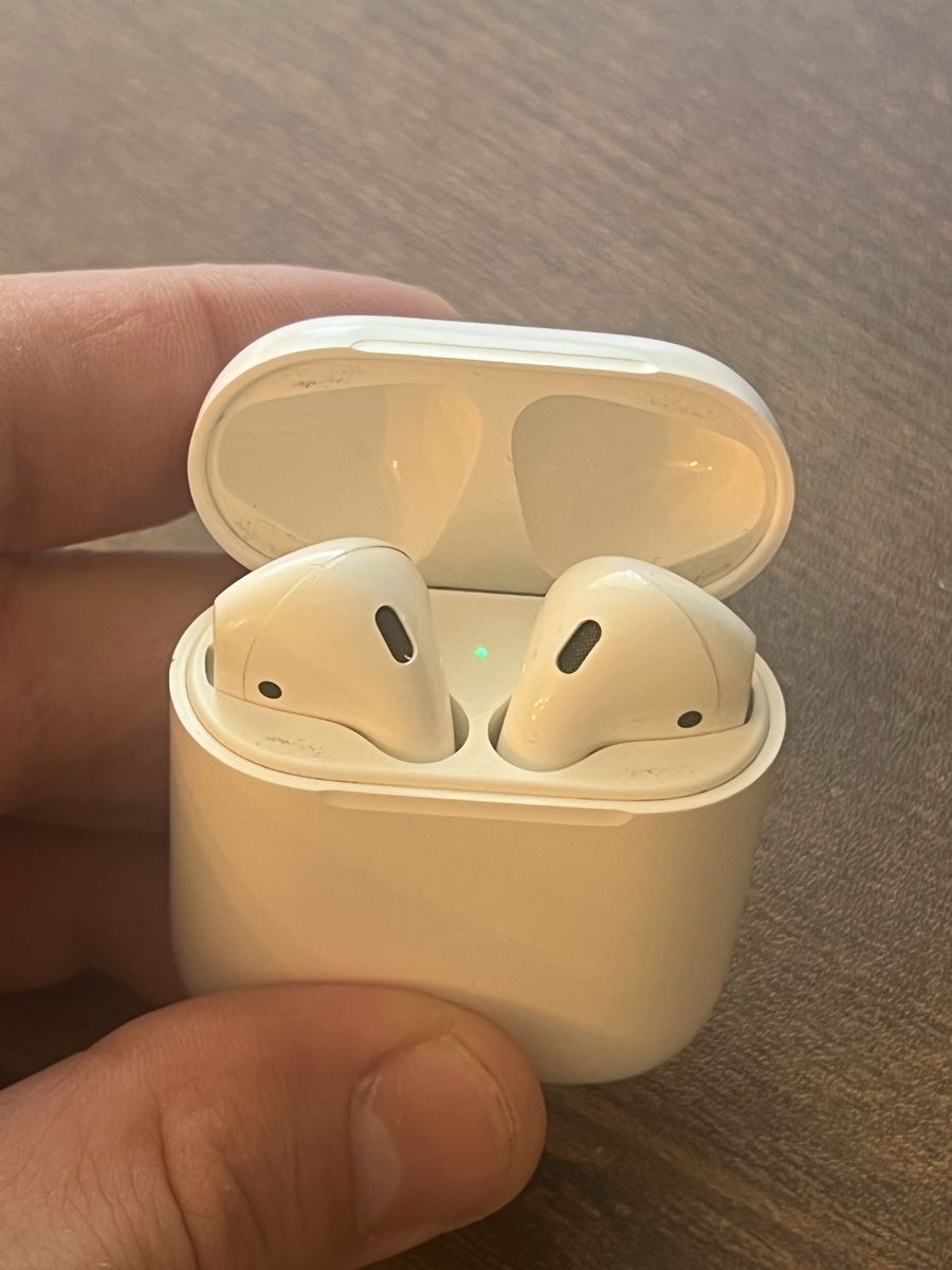 Apple Cuffie: AirPods 2 Akku hält gut – Usato da Wädenswil venduto da dai_2bcv 1