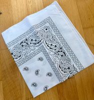 BANDANA MIT PAISLEY  PRINT, WEISS NEU