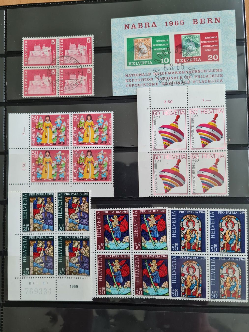 Alben: Album mit Schweizer Briefmarken. – Gebraucht aus Luzern von Ulrich34 3