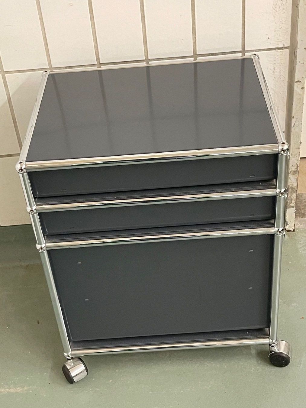 Sonstiges zum Lager & Transport: USM HALLER KORPUS Mit Roller 20 Stück – Gebraucht aus Dietikon von Kumar_Occasionen 1