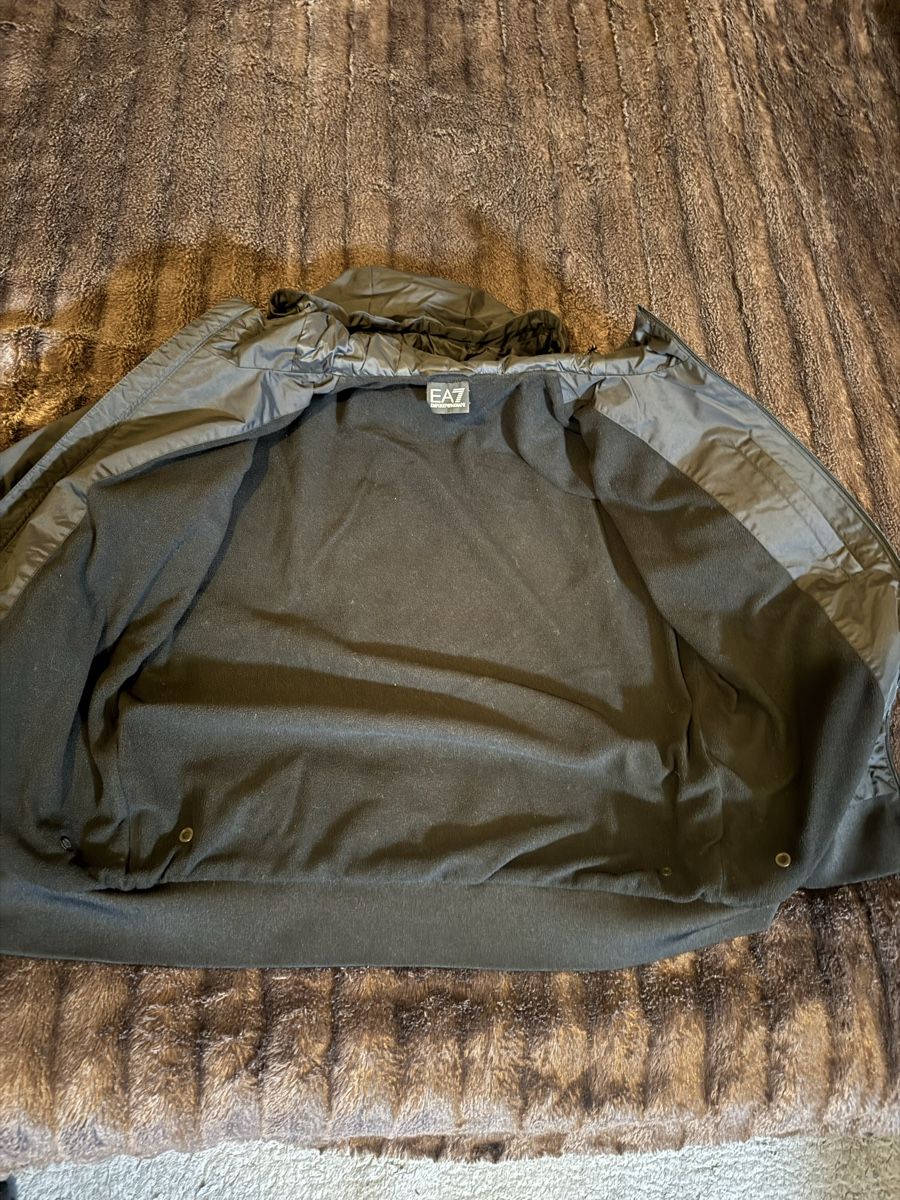 Armani Giacche: Veste armani  – Nuovo (secondo la descrizione) da Cressier FR venduto da per_95ld 4
