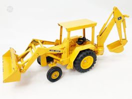 John Deere Bagger Traktor Modell Metall ERTL 1/16 Vintage