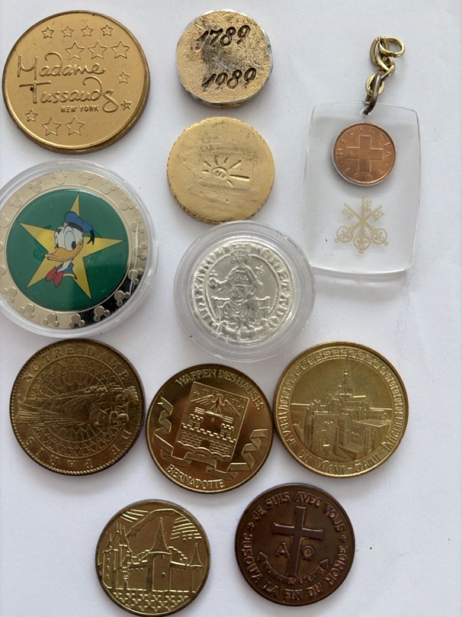 Medaglie: Diverses médailles et pièces  – Usato da Echallens venduto da JAR69 1