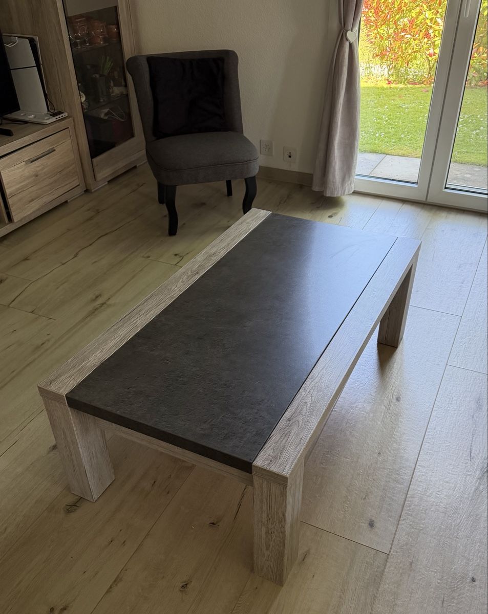 Tavoli: Table basse moderne avec rangement secret intégré! – Usato da Grolley venduto da Vale82
