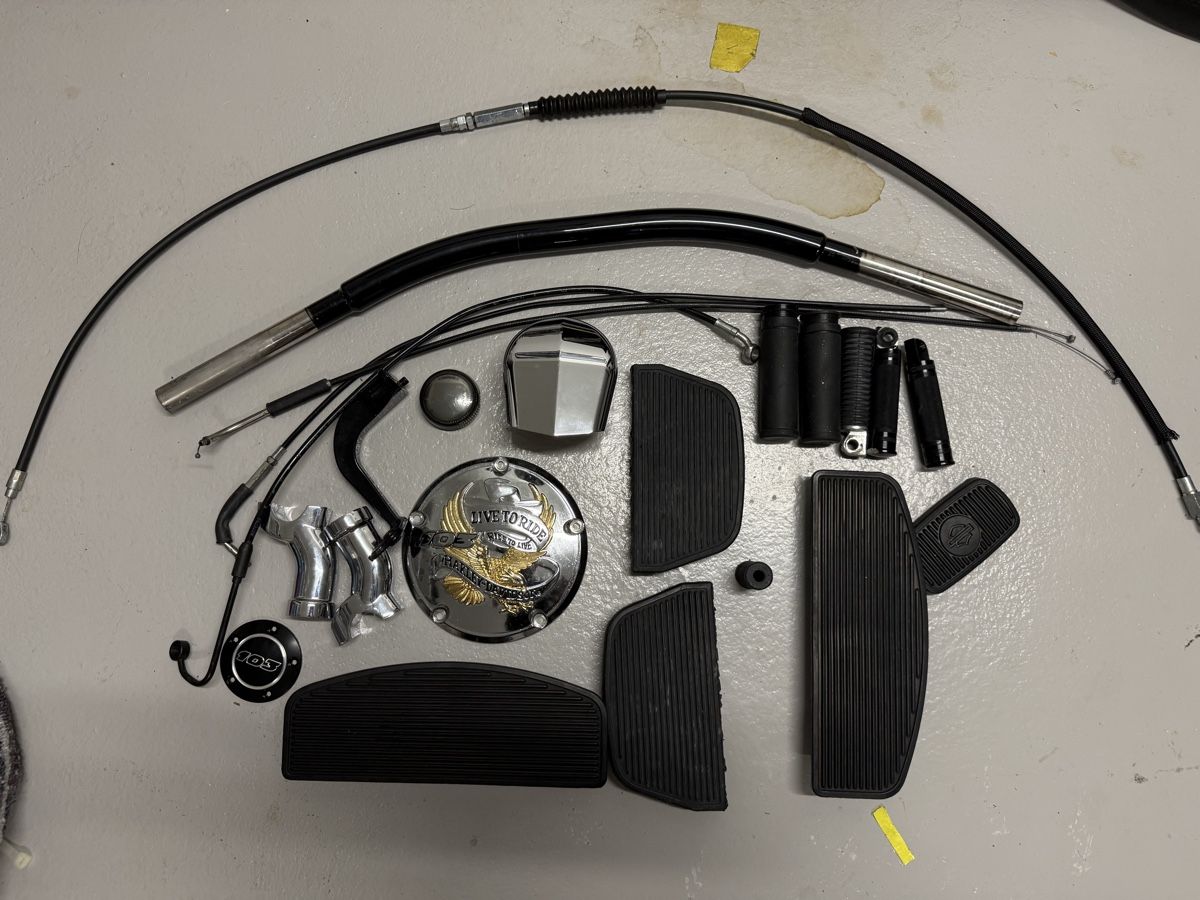 Harley-Davidson Tutti i ricambio per moto: Harley Zubehör Twin Cam – Usato da Hallau venduto da Harley82
