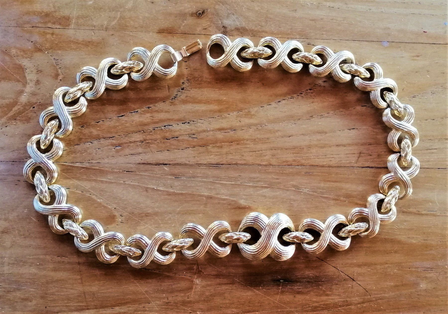Catenine: glänzende Halskette Collier – Nuovo e nell'imballaggio originale da Mund venduto da Happy_trader 2