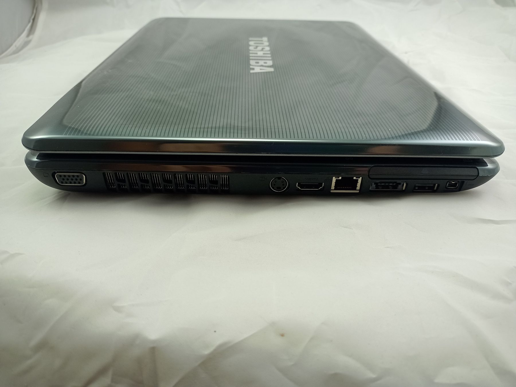 Portables: Toshiba Satellite A300-1J4 Notebook – D'occasion à Buchs AG par SellAndBuyX 5