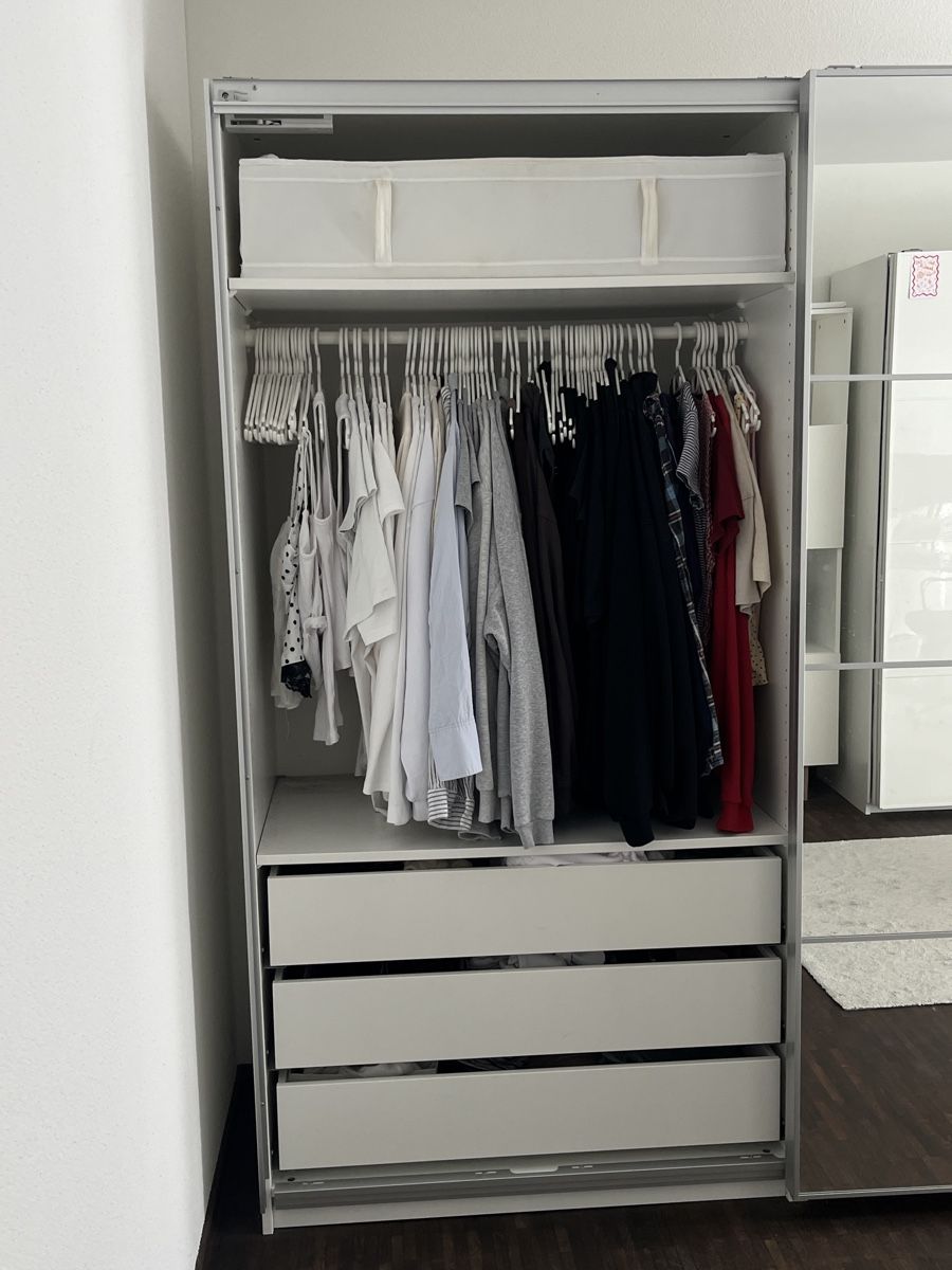 Ikea Armoires: Kleiderschrank IKEA PAX – D'occasion à Winterthur par amandaella 1