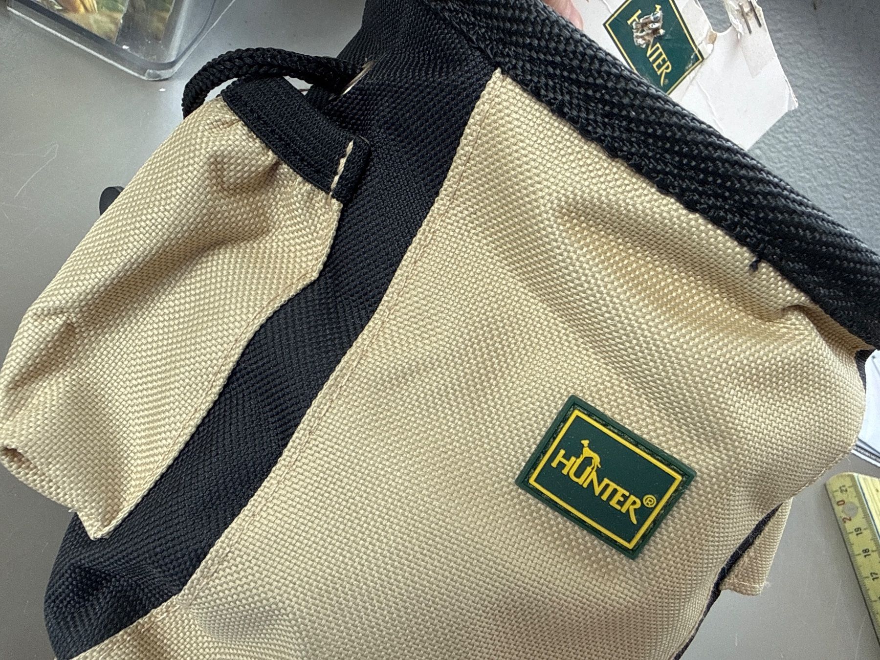 Sacs: Hunter Gürteltasche – Neuf avec emballage d'origine à Zürich par Aquarium_Seerose 3