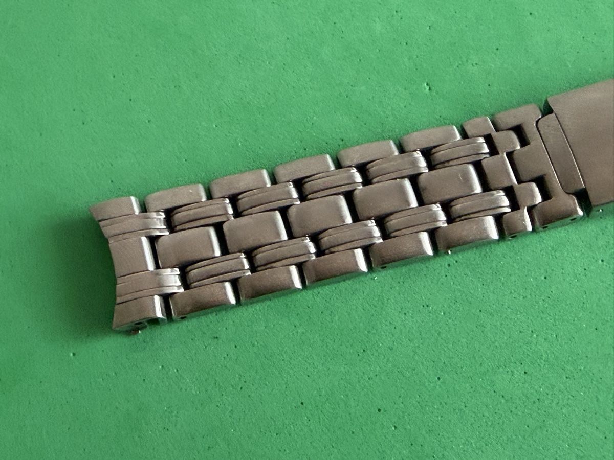Bracciali & Braccialetti: OMEGA Bracelet 1502/824 – Usato da Bassecourt venduto da 59.00chf 3