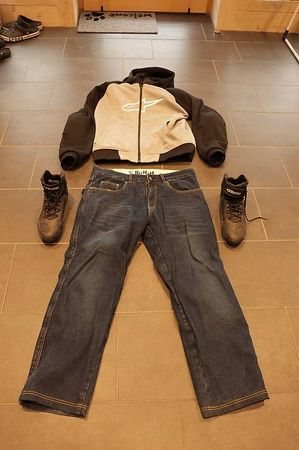 Mottorradbekleidung Streetwear Style