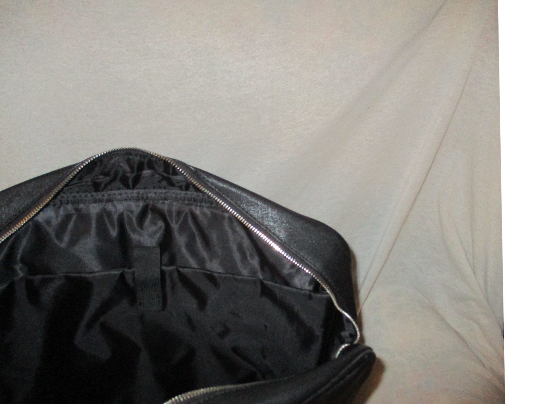Valentino Borse: Tasche Valentino – Usato da Dietikon venduto da mad_7fpf 5
