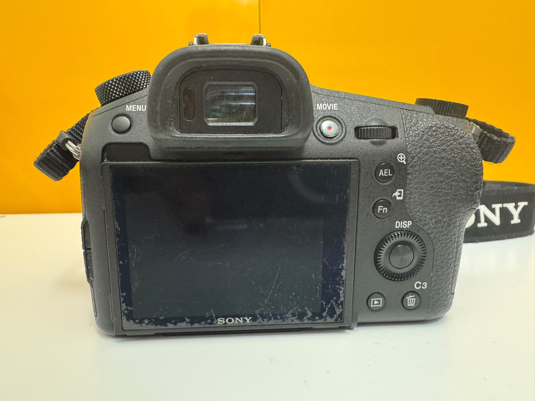 Sony Fotocamera: Sony RX10 III – Usato da Bellevue venduto da agh_v8c7 5