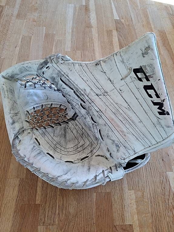 Altri accessori da uomo: CCM Fänger und Blocker Fullright – Usato da Oberburg venduto da Tornados1 3