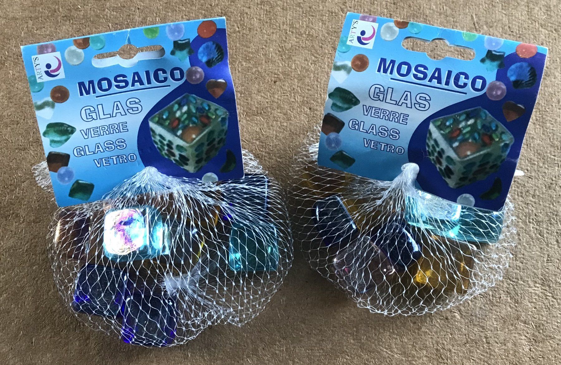 Bicchieri: LOT GLAS MOSAIK DEKORATIONEN – Nuovo e nell'imballaggio originale da Ostermundigen venduto da wini63